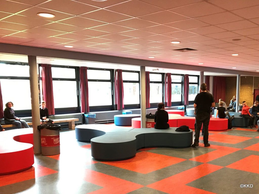 Kunststof schoolmeubilair, foto 4